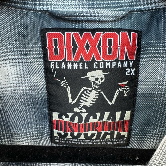 DIXXON snap 2Xl social distortion collaboration. New with tags ,no bag - Picture 2 of 4